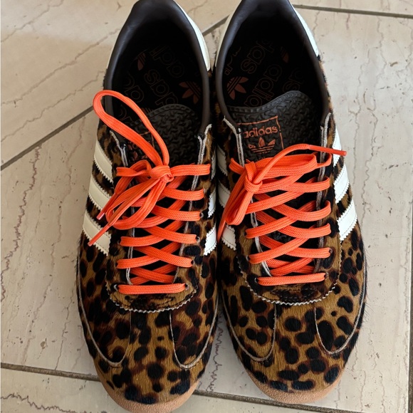 Adidas Animal Print Sneakers with Orange Accents - Picture 6 of 6